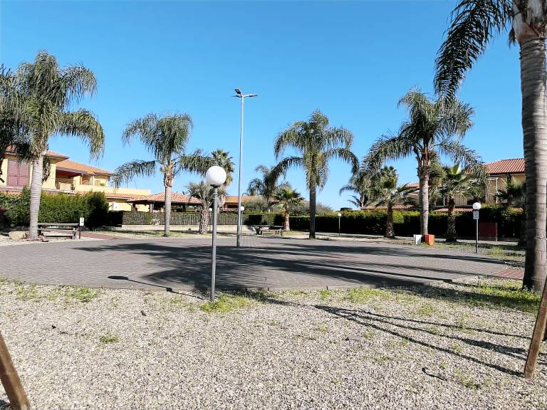 Child-friendly rental apartment with pool, yard & grill | Nature view | Next to the beach | Pets are welcome — photo 3
