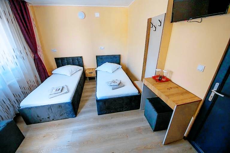 Accommodation Pitesti