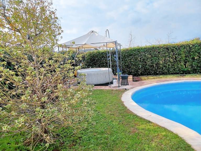Villa  Sora