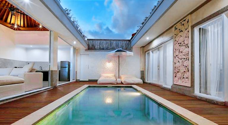 Villa with pool in Bali
