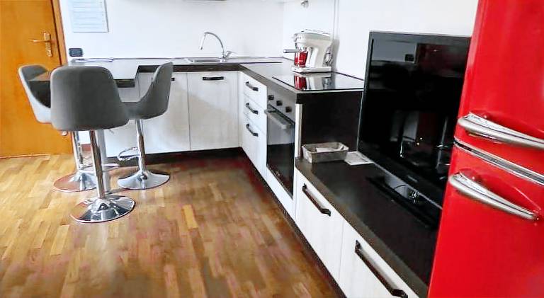 Apartment with 1 room for 4 persons — photo 2
