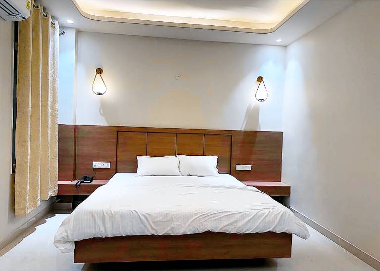Hotel Neel Kamal