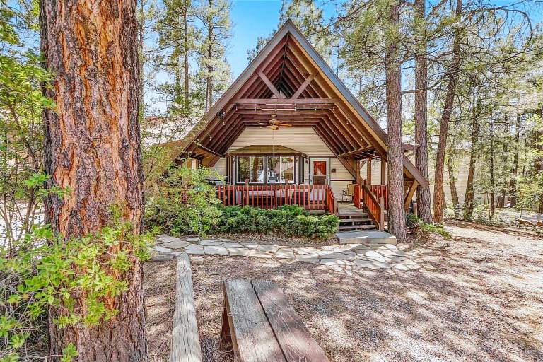 Cabin Munds Park