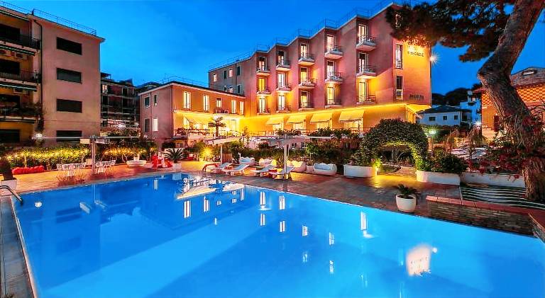 Hotel San Michele in Celle Ligure