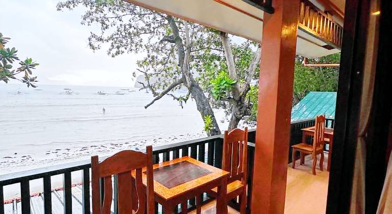 Fabregas Beach Cottages — photo 3