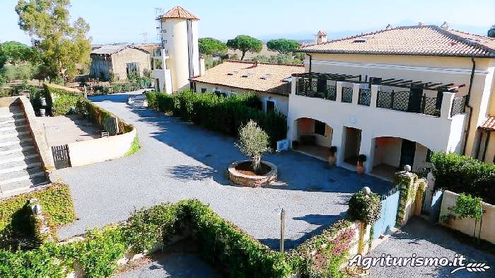 Casale di Tormaggiore Villa and Country Suites: Junior Suite balcone — photo 5