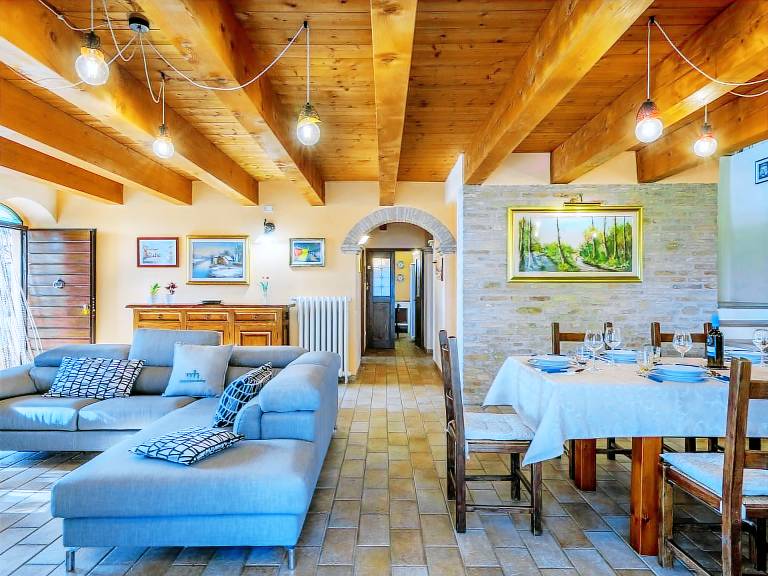 Vacation home with garden, BBQ & private pool — photo 4
