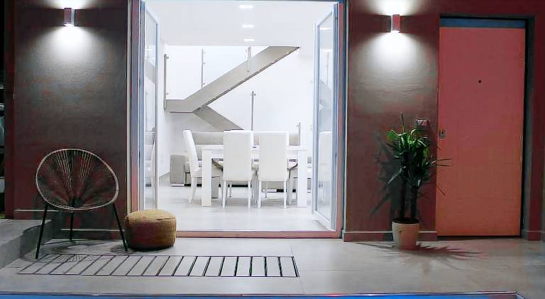 Villa with pool | Pets allowed — photo 4