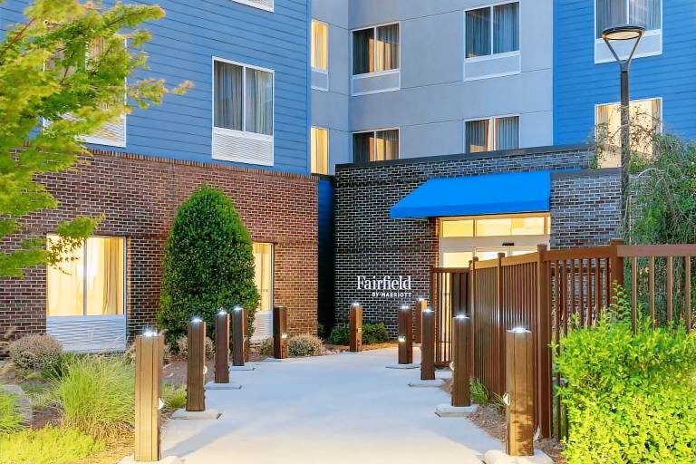 Fairfield by Marriott Inn & Suites Charlotte Airport — photo 5