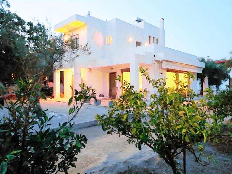 Villa  Kineta