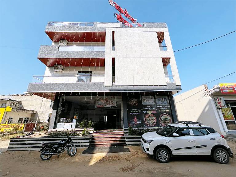 Shree radhe mohan hotel and resort khatushyamji