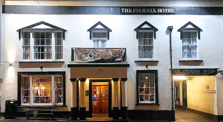 Phoenix Hotel