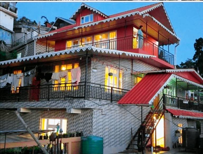ARMS HOMESTAY & GIRLS HOSTEL