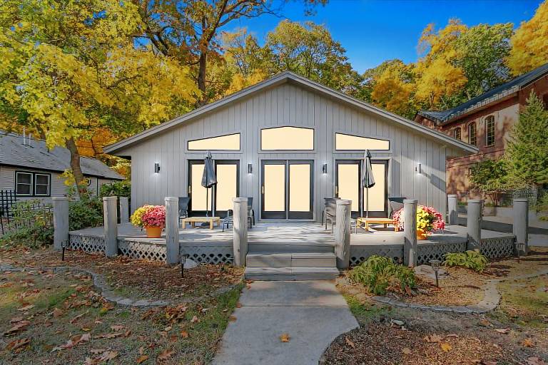 Villa Saugatuck