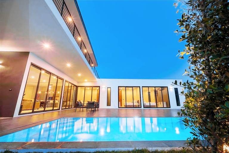 Ample vacation home | Pets allowed — photo 3