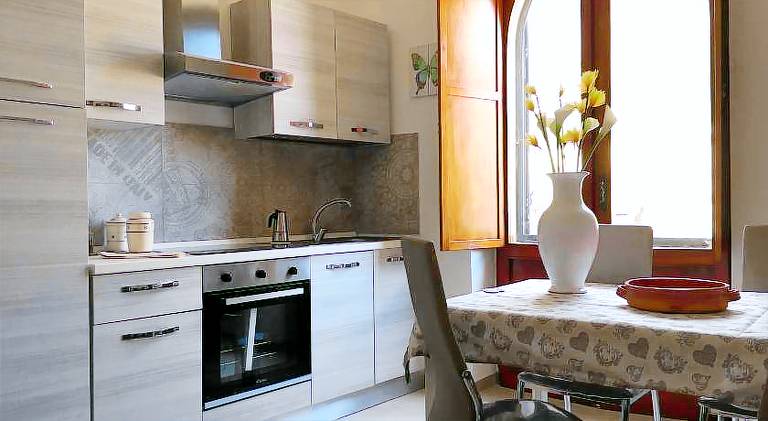 Holiday apartment with terrace — photo 5