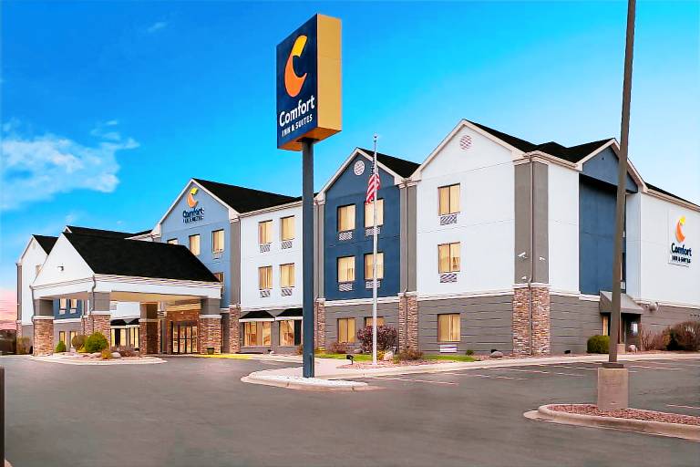 Comfort Inn & Suites Kenosha-Pleasant Prairie in Kenosha, WI