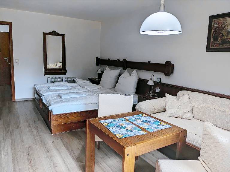 Ferienappartement Bademantelzugang zur Therme (Bad Griesbach Therme i. Rottal) — photo 4