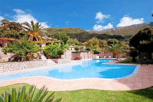 Resort Sivros