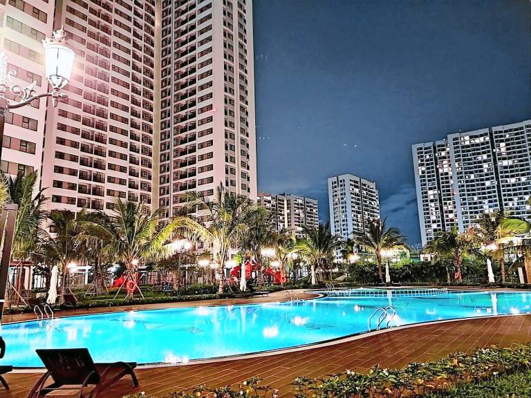 Holiday apartment with hot tub, BBQ & garden | Water view | Good for workation — photo 3