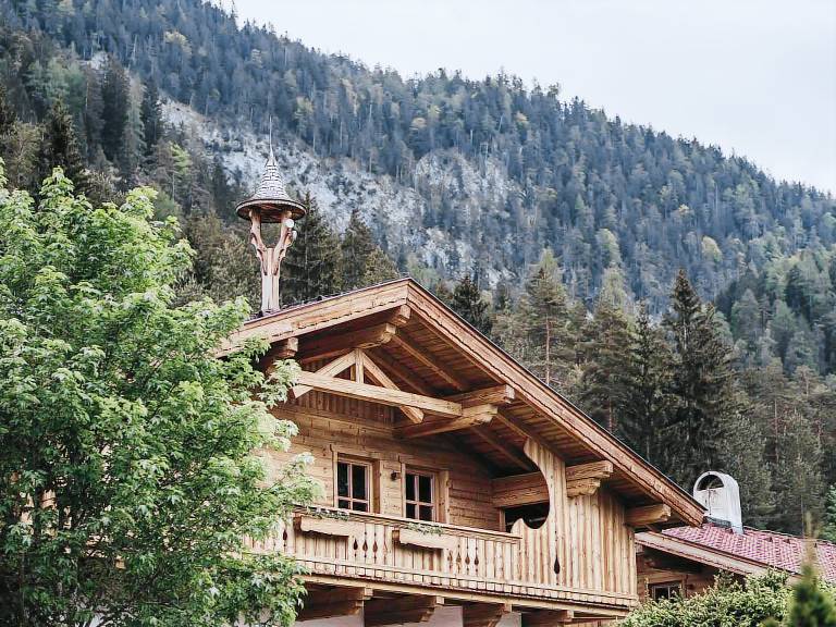Child-friendly holiday apartment with pool, patio & jacuzzi | Pets allowed — photo 3
