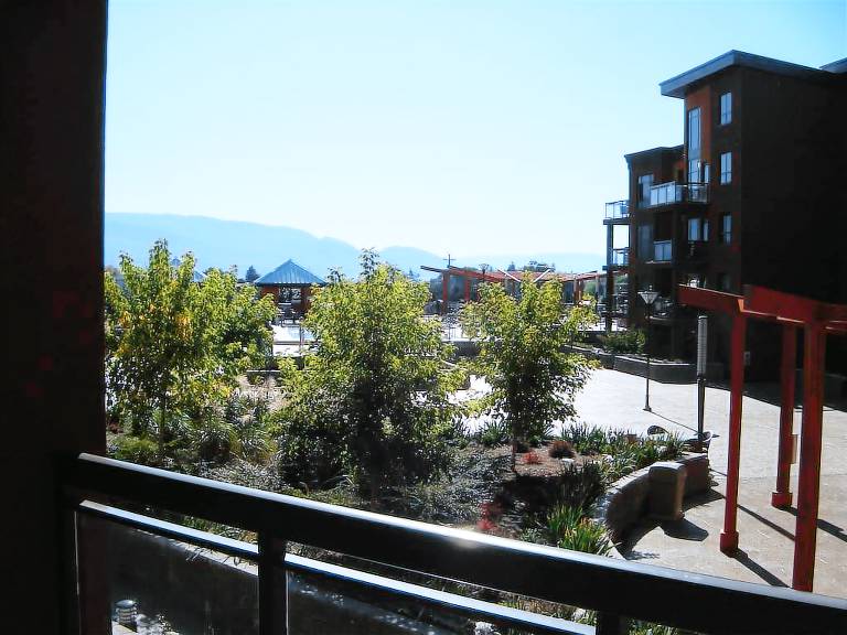 Condo South Pandosy - K.L.O.