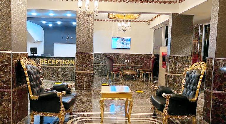 Grand Black Hotel — photo 3