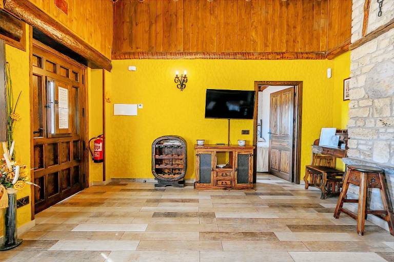 Apartment 'Cabaña Vegara' with Mountain View, Private Terrace and Wi-Fi — photo 5