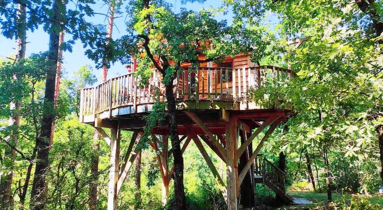 Wonderful lodge with terrace, pool & jacuzzi | Pets allowed — photo 4