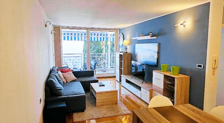 Holiday apartment with 2 rooms for 6 persons in Opatija