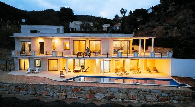 Villa with jacuzzi, pool & sauna in Tossa de Mar