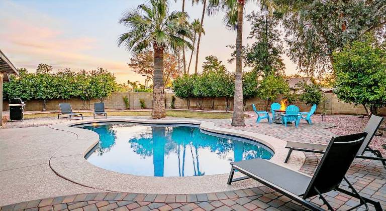 House with pool | Perfect for remote work | Dogs allowed in Phoenix, AZ