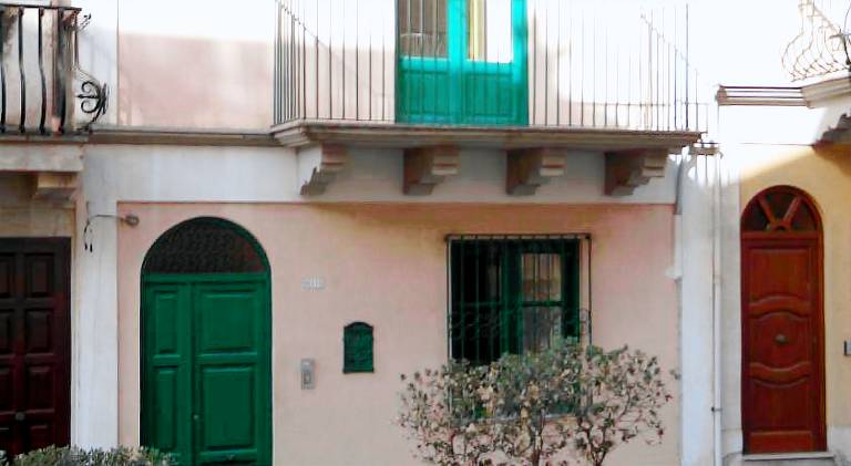 House with 4 rooms for 10 persons in Lipari