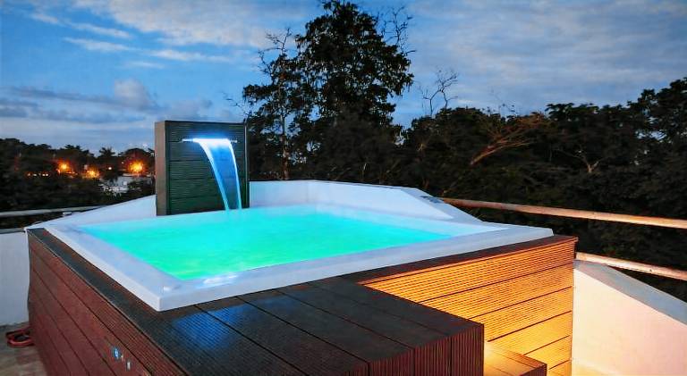 Holiday apartment with pool — photo 2