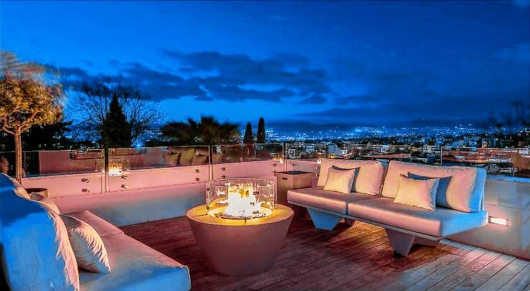 Villa with terrace, yard & jacuzzi | Near Acropolis of Athens — photo 3