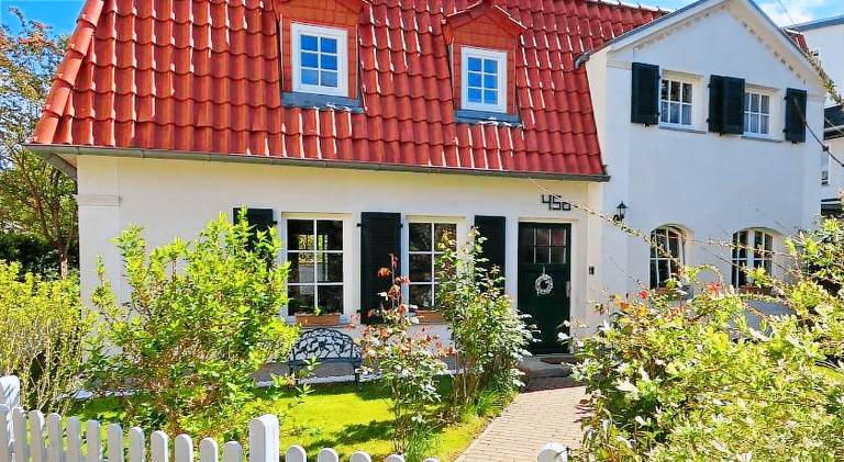 House with 2 rooms for 6 persons in Stralsund