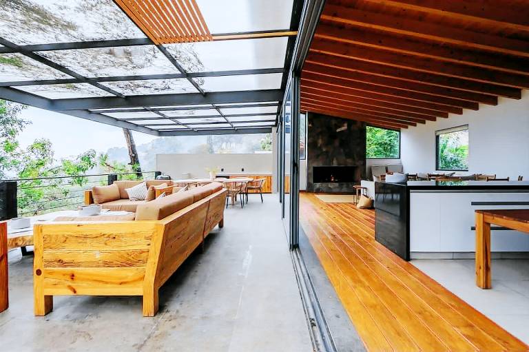 Casa Colibr&iacute; In the forest with a lake view