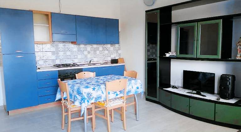 Holiday apartment with terrace — photo 3