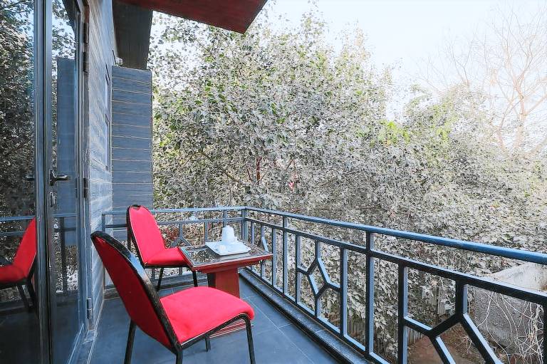 Hotel Blue Stone Nehru Place