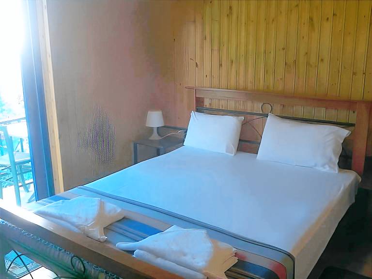 Serviced apartment with yard in Lesvos