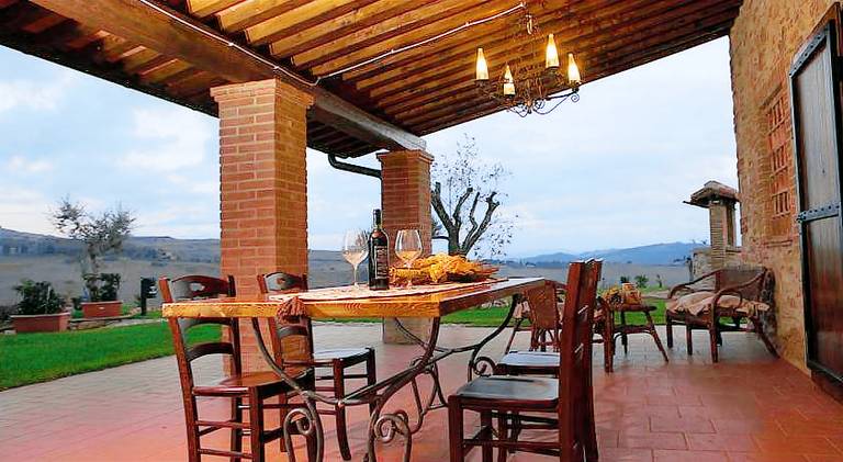 Nice farm with pool | Pet-friendly — photo 3