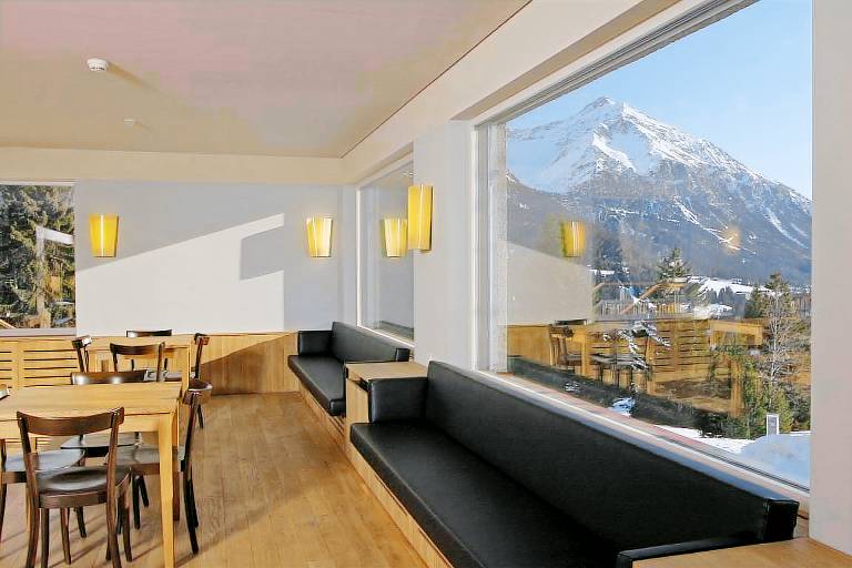 Valbella-Lenzerheide Youth Hostel — photo 3