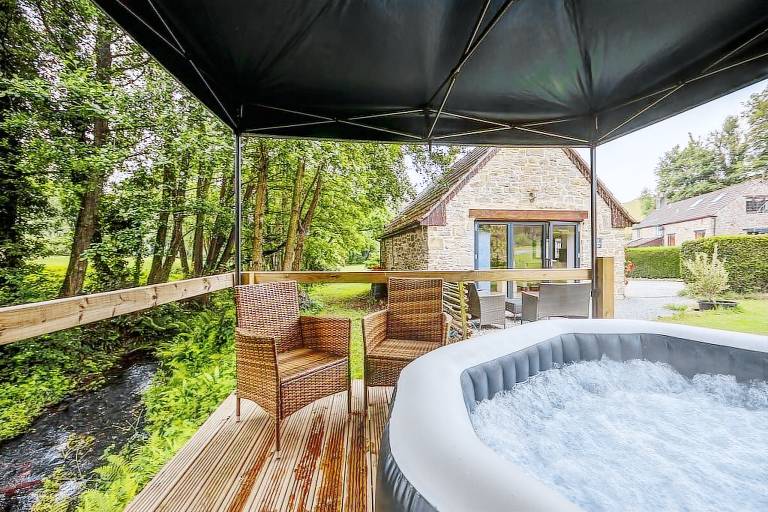 Lodge Longhope