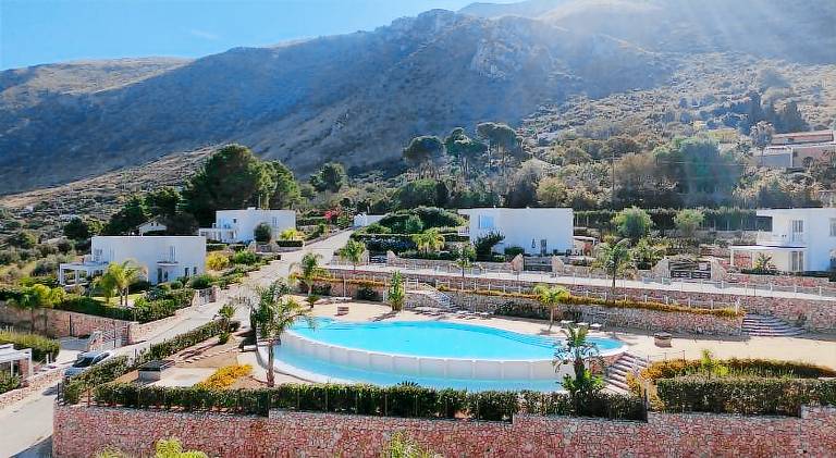Nice villa with pool | Dogs allowed — photo 3