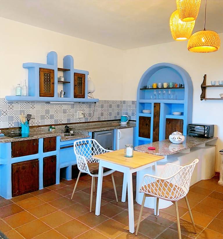 Fully equipped holiday apartment with yard & pool | Panoramic view | Pets allowed — photo 3
