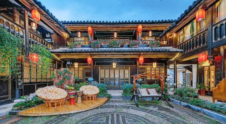Yiyuan Snow Mountain View Naxi Style Inn — photo 4