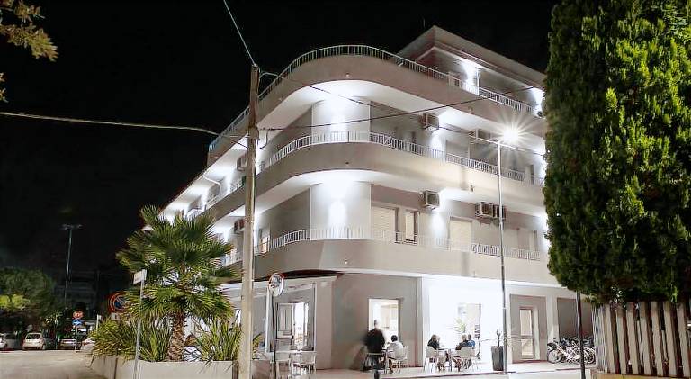 ADRIA BEACH HOTEL — photo 5