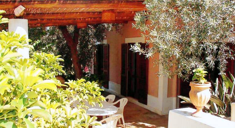 Villa | Close to the beach | Good for workation | Pet-friendly — photo 3