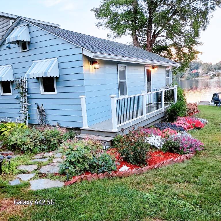 Cabin East Brookfield