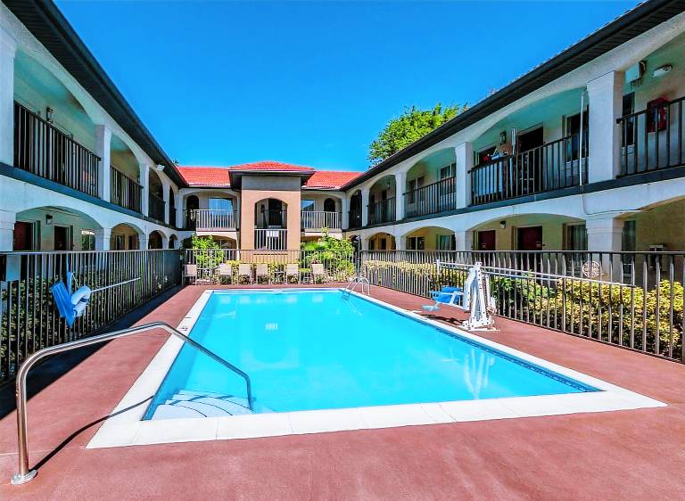 Red Roof Inn Orlando South - Florida Mall in Orlando, FL